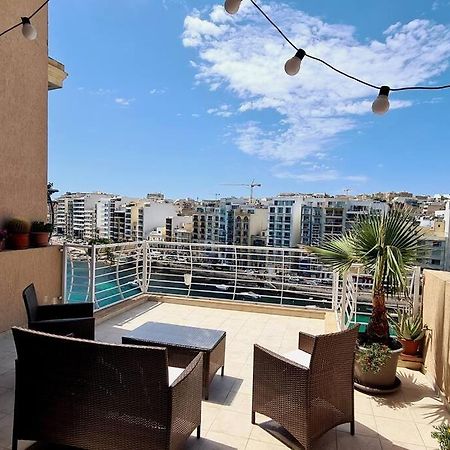 2 Bedroom Seafront Duplex Penthouse In The Heart Of Spinola Bay San Ġiljan Exterior foto