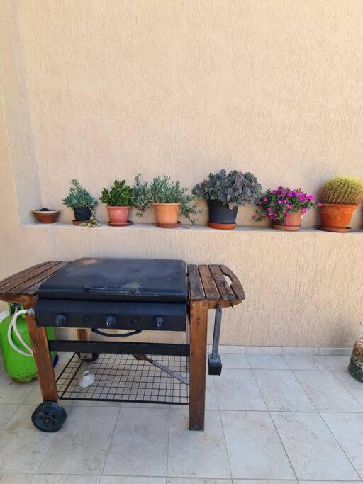 2 Bedroom Seafront Duplex Penthouse In The Heart Of Spinola Bay San Ġiljan Exterior foto